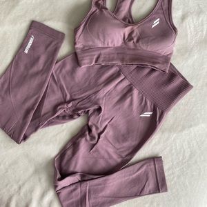 DOYOUEVEN purple Seamless Set